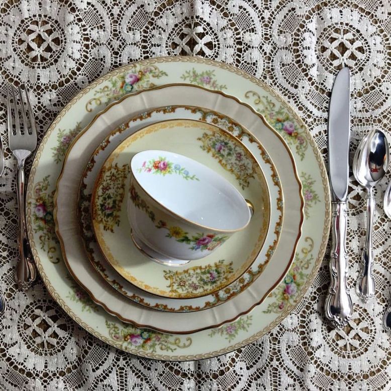 Yellow place setting